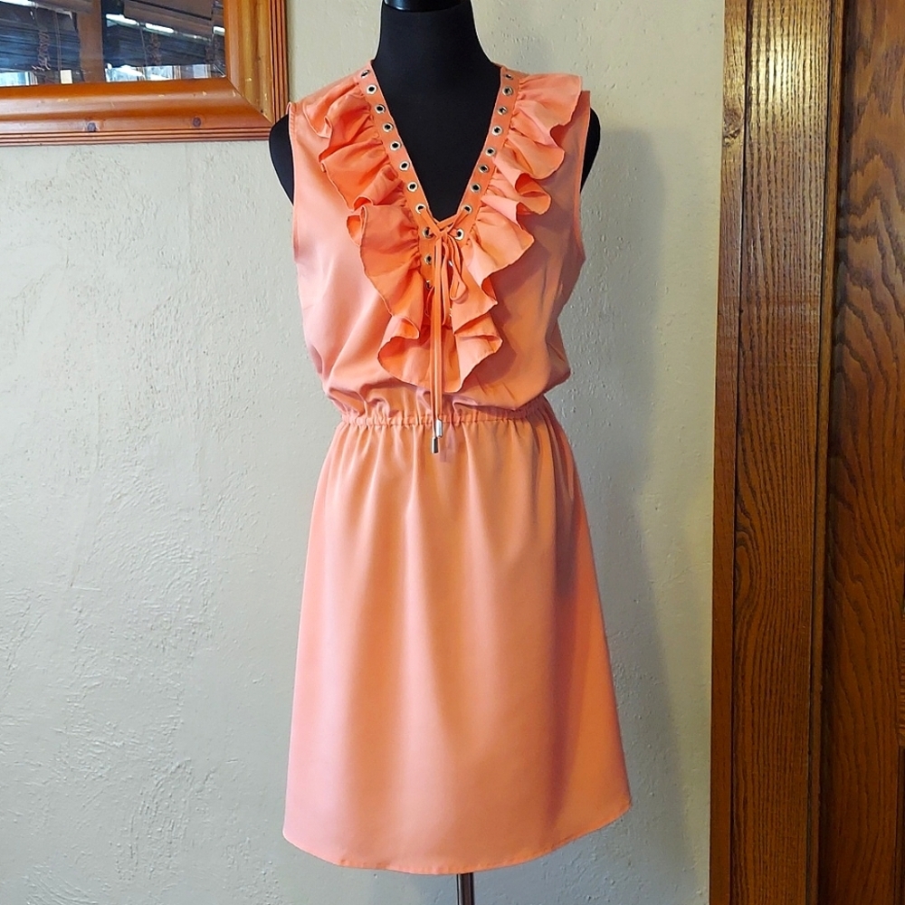NWOT VENUS Lightweight Sleeveless Lace Up Ruffled Dress Rivet Detail